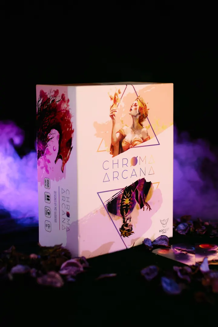 Коробка Chroma Arcana в фиолетовом дыму